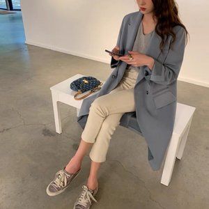 Light beige straight jeans